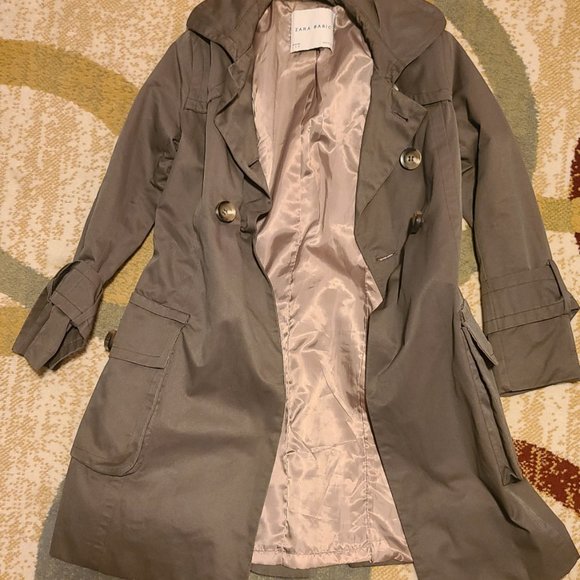 Trench Coat - Picture 2 of 8